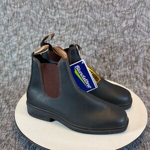 Blundstone Black and Brown Ankle Boots